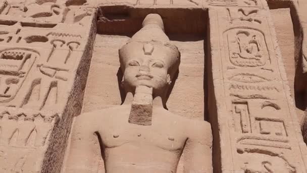Entrée Petit Temple Abu Simbel Quatre Statues Ramsès Deux Son — Video