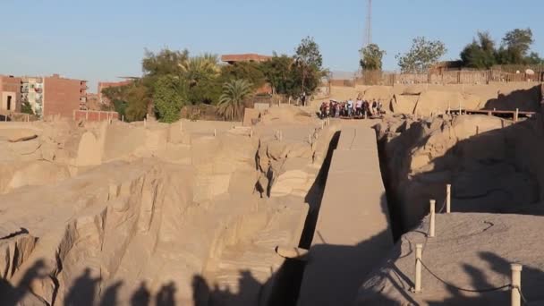 Onvoltooide Obelisk Aswan Egypte — Stockvideo