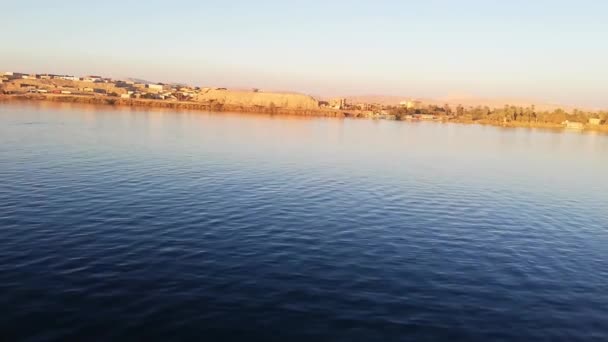 Dünyanın Uzun Nehri Nil Geziniyor — Stok video