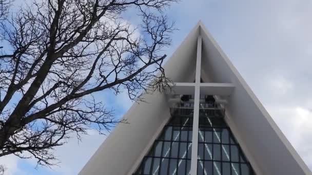 Északi Sarki Katedrális Modern Templom Építészet Tromso Norvégia — Stock videók