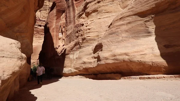 Estrecho Pasaje Que Lleva Petra Siq Jordania — Foto de Stock