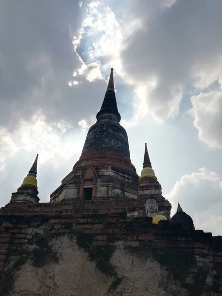 Впечатляюще Большая Статуя Будды Ват Чай Монгколь Таиланд — стоковое фото