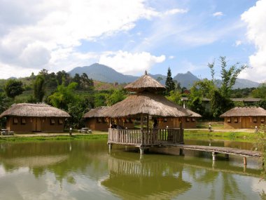 Mae Hong Son Bölgesi, Tayland 'da eski moda ev konaklama.