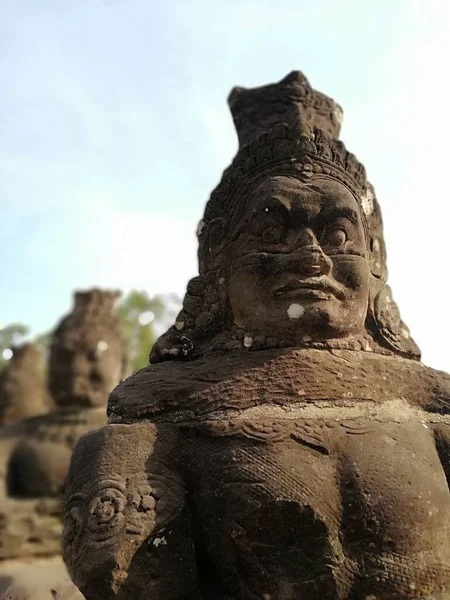 Dämonenstatuen Auf Dem Weg Zum Südtor Von Angkor Thom Kambodscha — Stockfoto