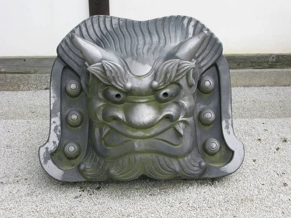 Tenryuji Tapınağında Kapalı Ağız Onigawara Ogre Tile. 