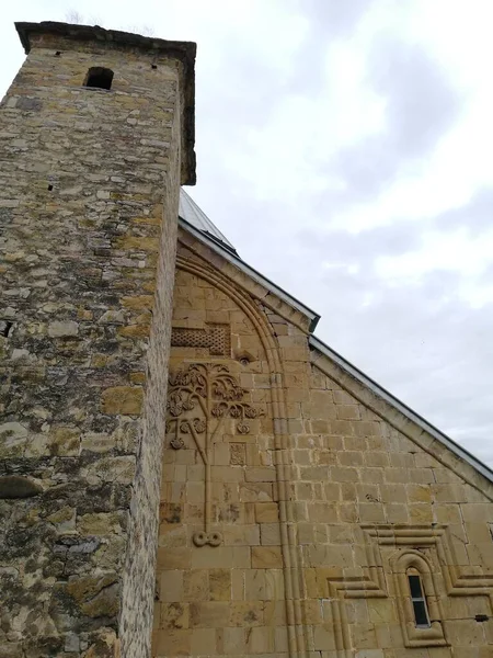 Kościół Matki Bożej Twierdzy Ananuri Gruzja — Zdjęcie stockowe