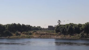 Mısır 'da Nil Nehri gezisi.