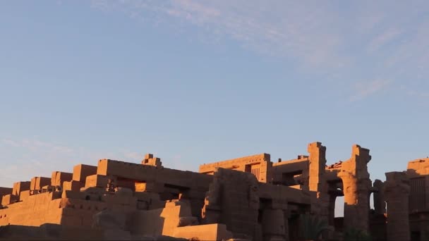 Ηλιοβασίλεμα Στο Ναό Karnak Στο Λούξορ Αίγυπτος — Αρχείο Βίντεο