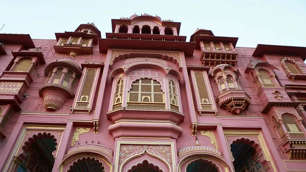 Brána Patrika Jaipuru Slavnou Památkou Turistickou Atrakcí Hlavním Městě Rádžasthánu — Stock fotografie