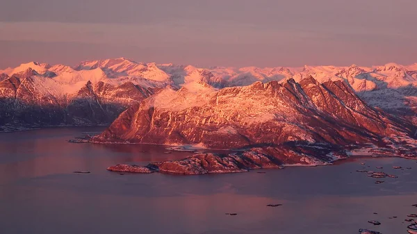 从飞机窗口看挪威的风景 — 图库照片