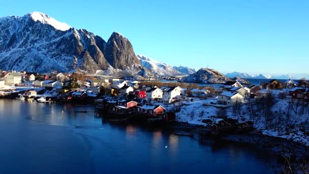 Деревня Фехальсен Рэдфорд Лофские Острова Норвегия — стоковое видео