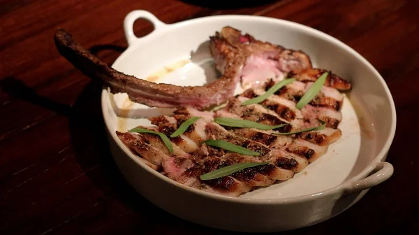 Pita Daging Babi Asap Barbekyu Hidangan Utama Cochon Blanc — Stok Foto