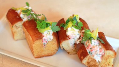 Yengeç Yuvarlama: Wolfgang Puck, Singapur.