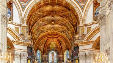 Londra, İngiltere 'deki Aziz Paul Katedrali.