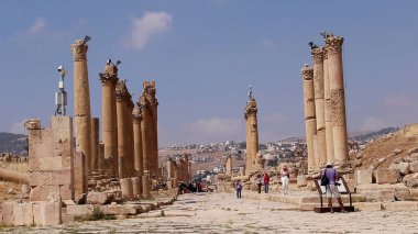 jerash antik kentinde sütunlu sokak, Ürdün.