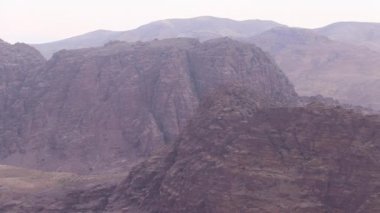 Wadi Musa 'da kaya oluşumu, Petra, Ürdün.