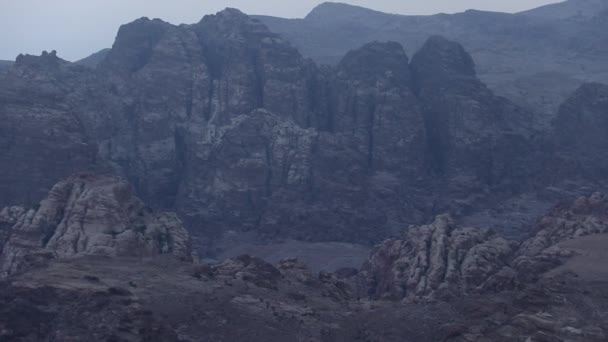 Σχηματισμός Βράχου Στο Wadi Musa Πέτρα Ιορδανία — Αρχείο Βίντεο