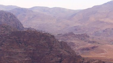 Wadi Musa 'da kaya oluşumu, Petra, Ürdün.