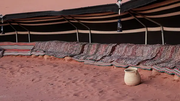 Бедуинский Пустынный Лагерь Туристов Охраняемой Зоне Вади Рам Иордания — стоковое фото