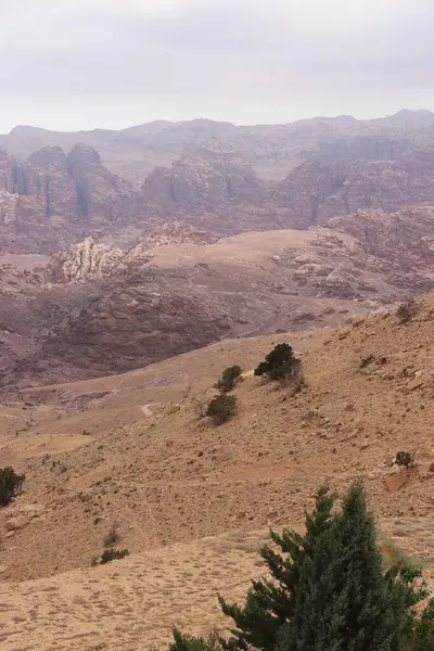 Wadi Musa, Petra, Ürdün 'de Sabah Kaya oluşumu.