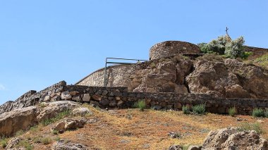 Ermenistan 'daki Khor Virap Manastırı çevresindeki doğa manzarası.
