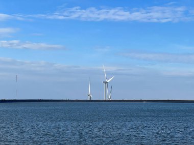 Lam Takhong Elektrik Santrali, Tayland 'daki Khao Yai Thiang Barajı..