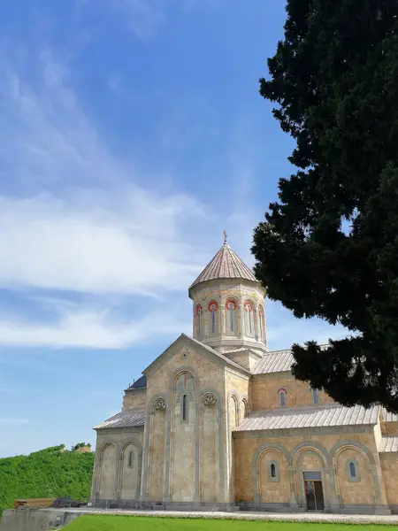 Das Kloster Nino Bodbe Georgien lizenzfreie Stockbilder
