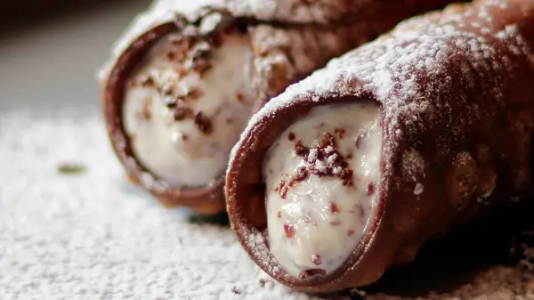 İtalyan Kızarmış Pasta Hamuru, Sicilya Cannoli, Tatlı, Bangkok Güzel Yemek.