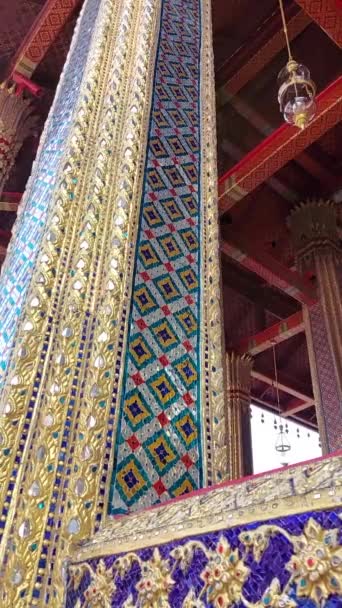 Ват Пхра Кью Святилище Центре Бангкока Таиланд — стоковое видео