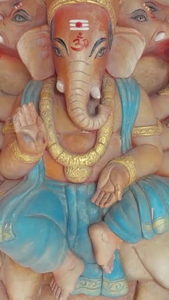Estátua Ganesha Para Devotos Nascida Quinta Feira — Vídeo de Stock