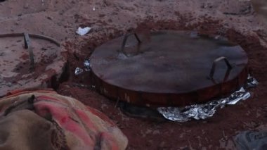 Ürdün yeraltı fırını, Zarb, Wadi Rum..