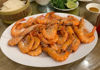 Whole shrimp baked in salt crust clipart