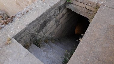 Azerbaycan 'ın Bakü kentindeki Büyük Mardakan Kalesi.