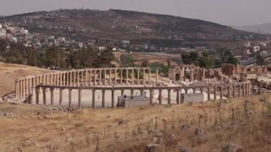 Jerash Oval Plazası, Ürdün 'ün En Büyük ve En Büyüleyici Roma Sitesi