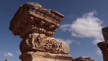 Ürdün 'ün Jerash şehrindeki antik taş oymalarının detayları.