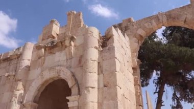 Antik Jerash şehri Ürdün 'ün en büyük ve büyüleyici Roma yeridir.