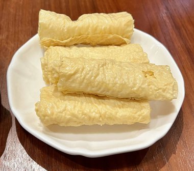 Kızarmış fasulye rulosu.