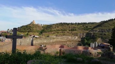 Gürcistan 'daki Narikala Kalesi' nden Tiflis manzarası