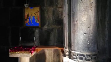 Haghpat ve Sanahin manastırlarındaki İsa 'nın vaftiz töreninin resmi.