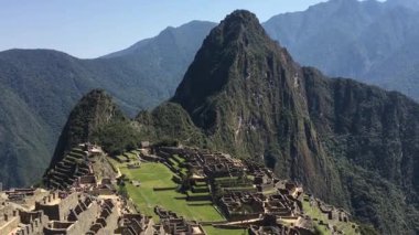 Peru 'nun yüksek dağlarındaki İnka medeniyetinin antik kalıntıları.