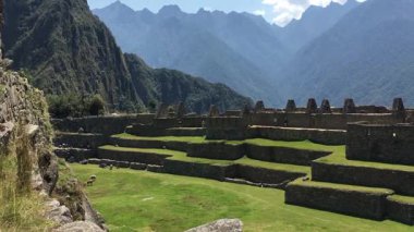 Peru 'nun yüksek dağlarındaki İnka medeniyetinin antik kalıntıları.
