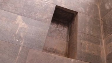 Güneş Tanrısı 'na adanmış tapınağın kalıntıları Coricancha kompleksinin bir parçasıdır.