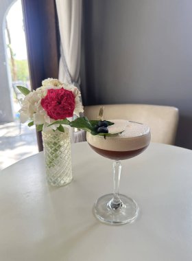 Fransız Martini Kokteyli Yabanmersini Limonlu