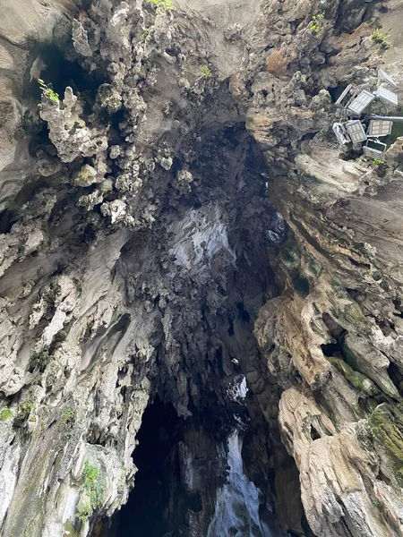 Dağların güzel manzarası 