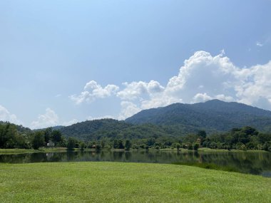 Taman Tasik Milenyumu Malezya 'da 