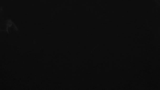 Вариаций Дымовых Шлейфов Поднимающихся Вверх Медленно Движущихся Снимок Arri Alexa — стоковое видео