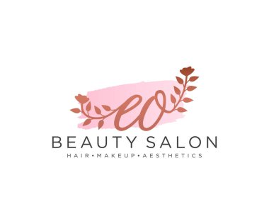EO kadın logo koleksiyonu şablonu. İlk imzalı el yazısı logosu, düğün, moda, mücevher, butik, çiçek ve botanik, herhangi bir şirket veya işletme için yaratıcı şablona sahip..