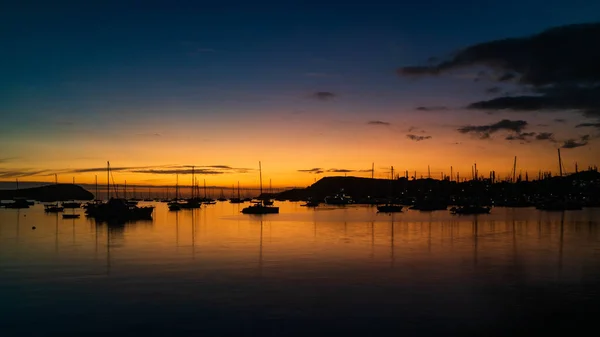 Orphelinat Körfezi 'nde gün batımı