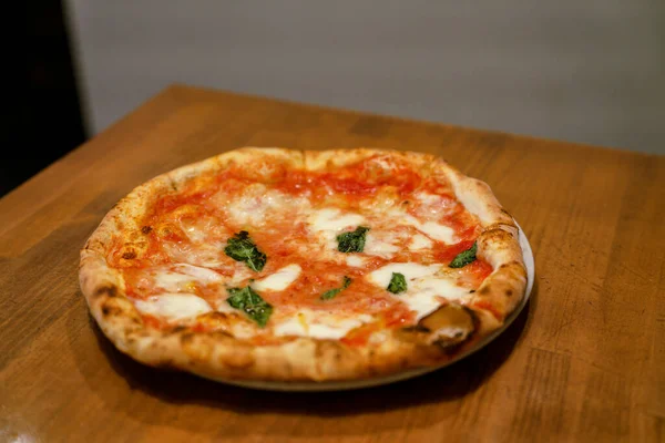Pizza Margherita Neapolitan Pizza — Stock Photo, Image