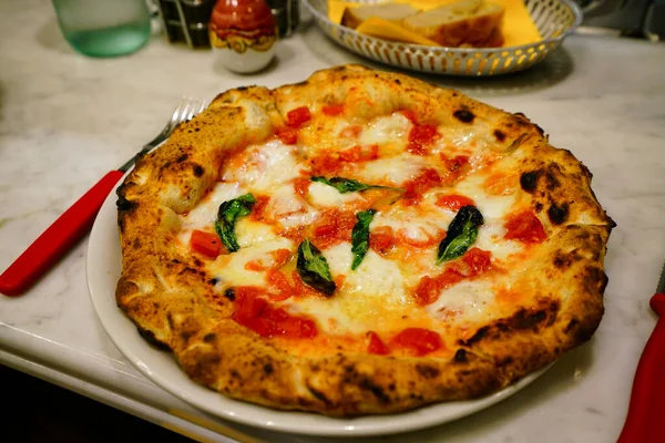 Pizza Margherita Pizza Napolitaine — Photo